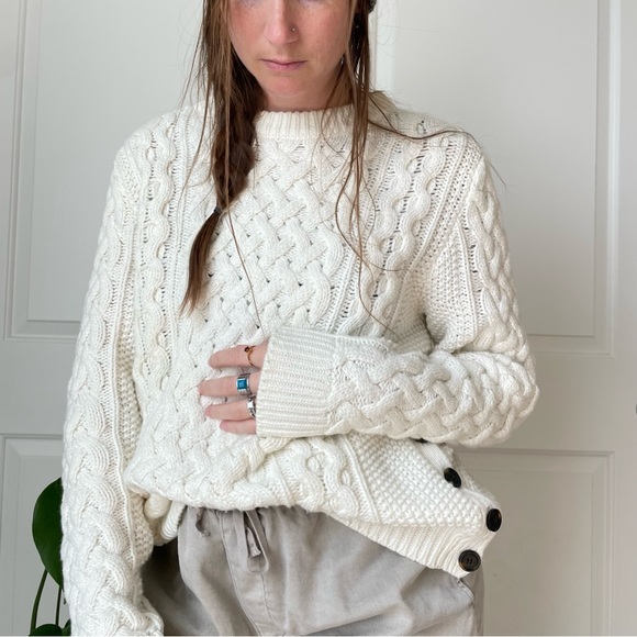 1901 Sweaters - NWT Nordstrom 1901 Chunky Thick Cable Knit Sweater White Cream Buttons